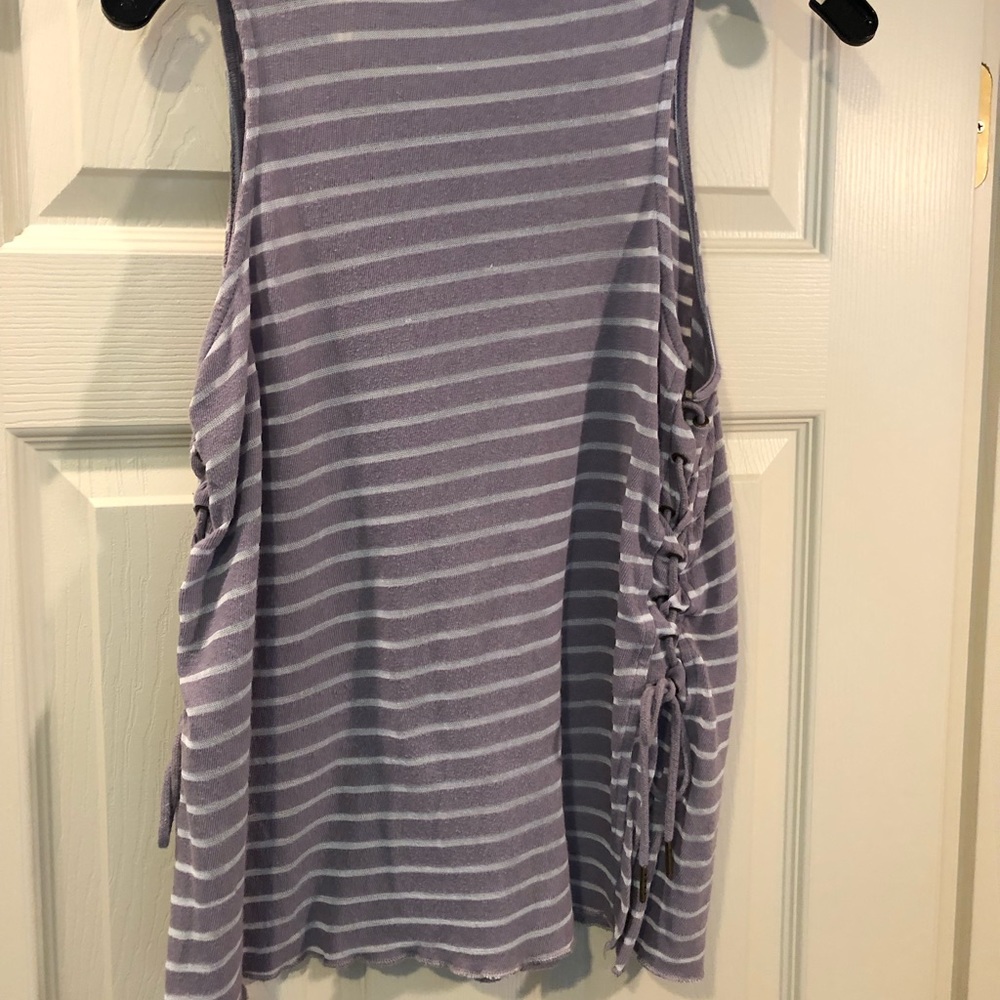 Purple Tank - Picture 2 of 3